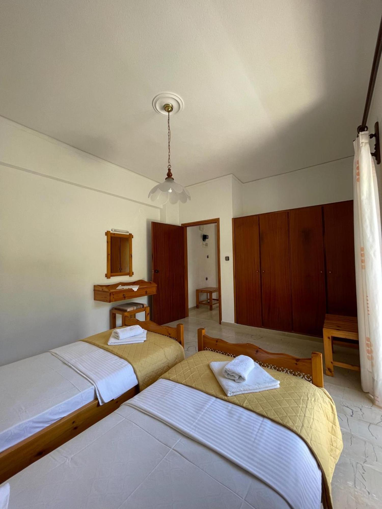 Aeolos Apartments Колімварі Екстер'єр фото