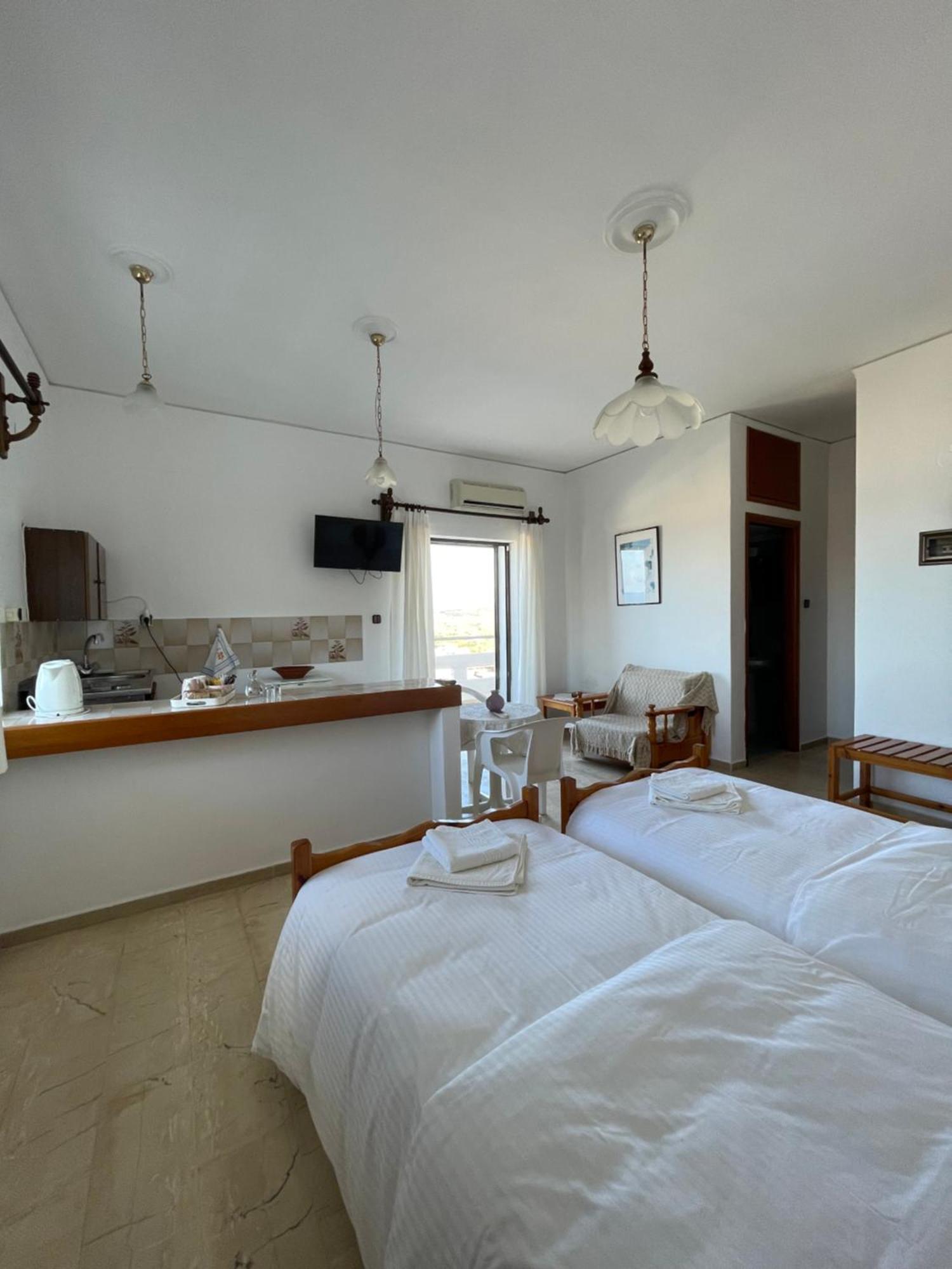 Aeolos Apartments Колімварі Екстер'єр фото