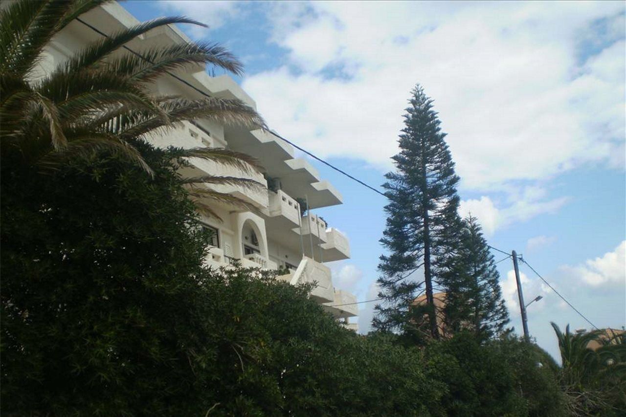 Aeolos Apartments Колімварі Екстер'єр фото
